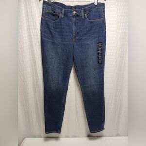 J.Crew Ladies "9" Mid Rise Skinny Signature Stretch. Size 31 NWT